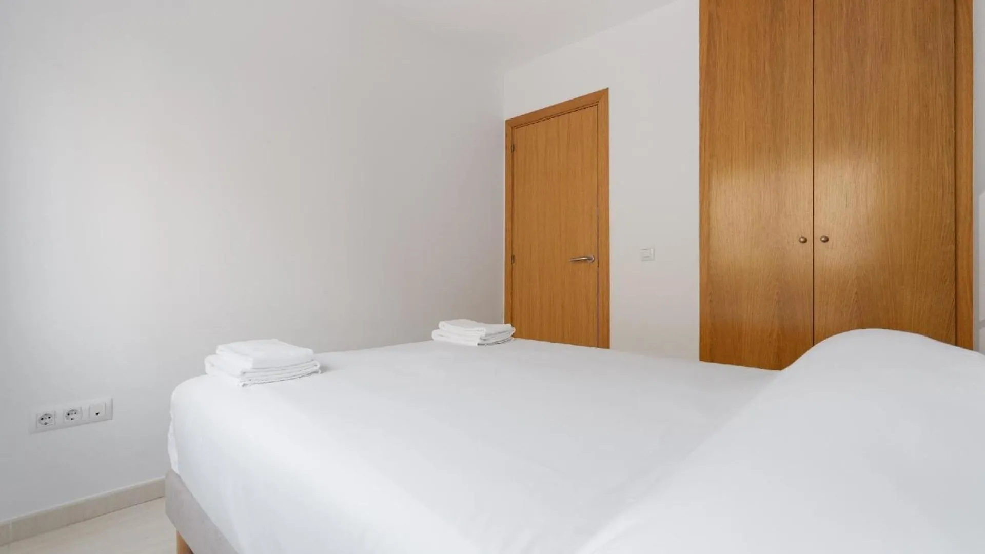 Apartment Ferienwohnung Fuer 6 Personen Ca 64 Qm In Roses, Costa Brava Golf De Roses